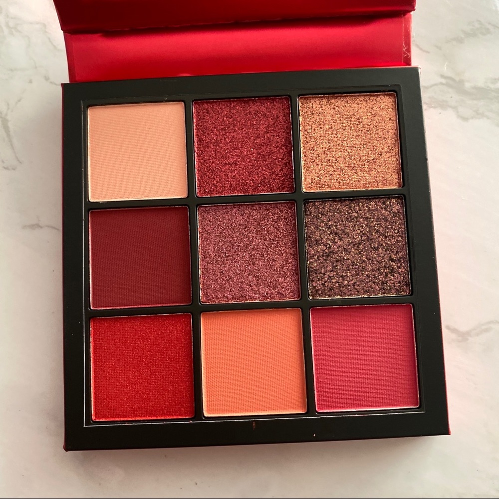 Huda Beauty Ruby Obsessions